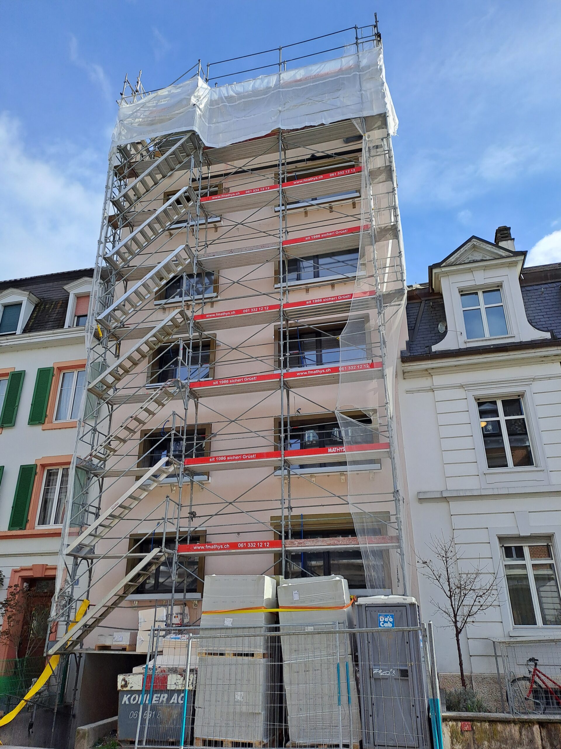 Umbau Mehrfamilienhaus